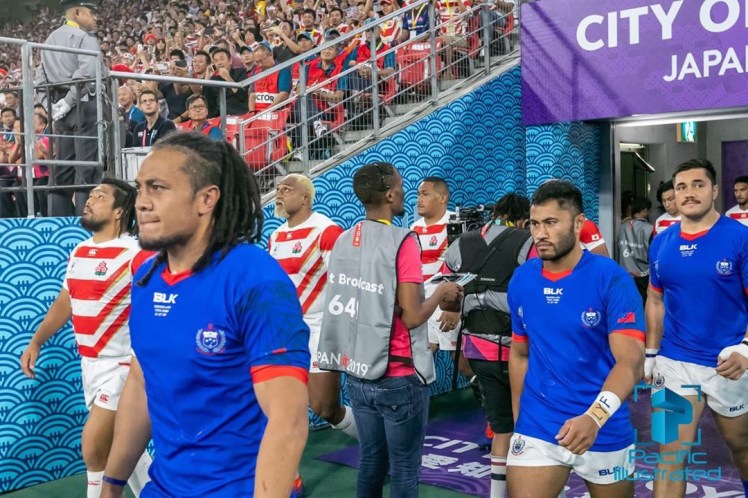 750F7000-75D2-4B15-8083-5C8E5B60A725